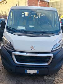 Furgone peugeot boxer 7 posti 
