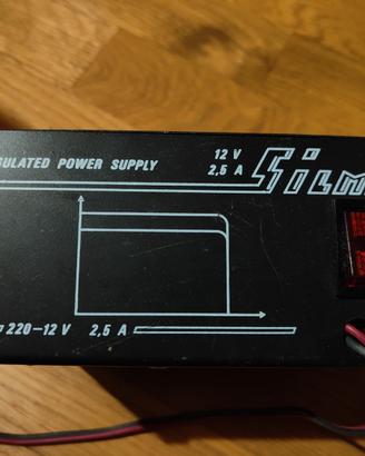 Regolatore di tensione 12v