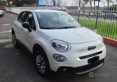 Fiat 500 X BENZINA AUTO A NOLEGGIO