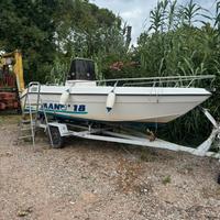 Manò Marine 18, motore solo acqua dolce