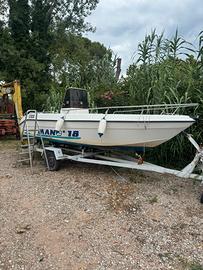 Manò Marine 18, motore solo acqua dolce