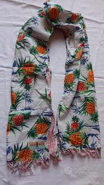 Sciarpa o pareo da donna. Marca Playa Papaya 