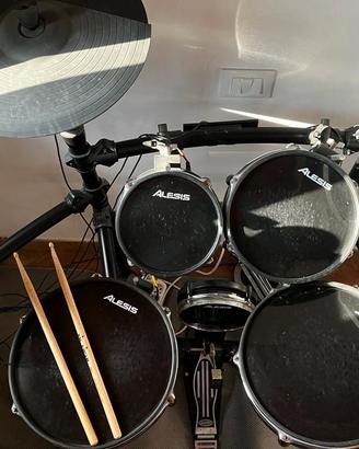 Batteria elettronica ALESIS DM8