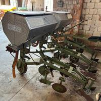 Sarchio marca SECCO, porta concime in acciaio