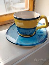 Tazzine da caffè dipinte a mano