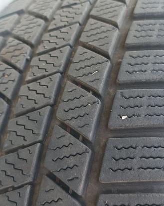 Gomme invernali Continental CrossContact cerchi