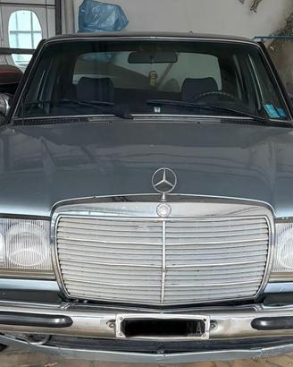 Mercedes w 123  E 240 D