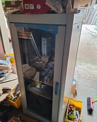 RACK PER ORGANIZZAZIONE RETI