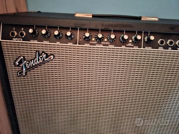 Amplificatore Fender Frontman 212r per chitarra