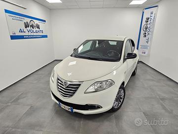 LANCIA Ypsilon 1.2 69 CV 5 porte Platinum – NeoPat