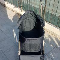 Passeggino per cani