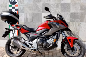 Honda NC 750 X ABS TCS MANUALE 2020 - GARANZIA 12 
