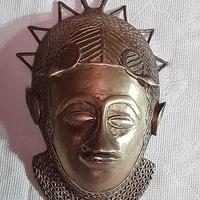 Maschera africana in bronzo etnia Fon del Benin
