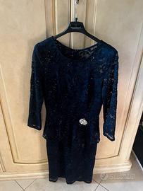 vestito in pizzo elasticizzato