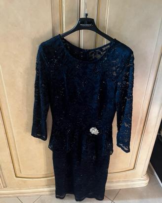 vestito in pizzo elasticizzato
