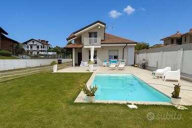 PORZIONE DI BIFAMILIARE A GIAVENO