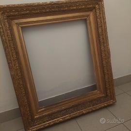 cornice antica foglia oro