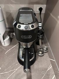 De longhi dedica style colore nero