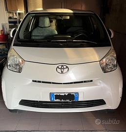 TOYOTA IQ 1.0 BENZINA – CAMBIO MANUALE