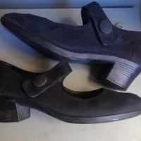 scarpe camoscio con tacco