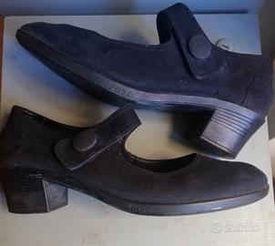 scarpe camoscio con tacco