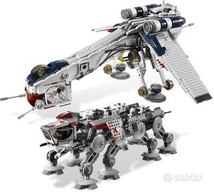 Lego 10195 - Republic Dropship con AT-OT