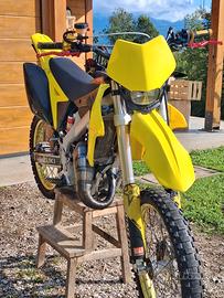 Suzuki Valenti rme 50