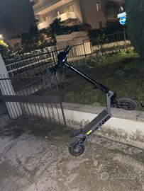 monopattino elettrico