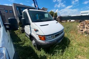 Iveco daily 35 C 11 cassone ribaltabile e gru