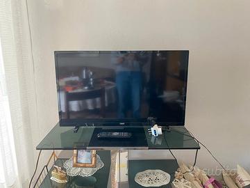 Televisore LED Philips 32" (32PHS5505/12) 