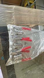 Macchinetta per tappi bottiglia