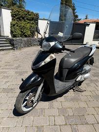 HONDA SH 300 