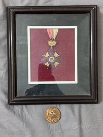 Croce e medaglia Parigi 1935