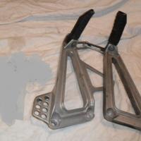 Honda NX 650 Dominator pedane passeggero + telaiet