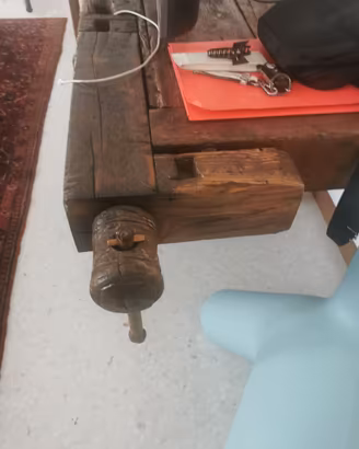 banco da falegname vecchio 