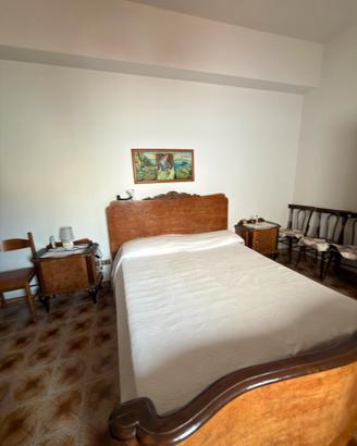 Testiera letto matrimoniale antica