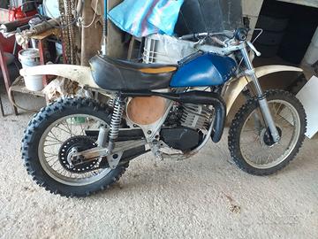 SWM 125 Silver Vase 7V