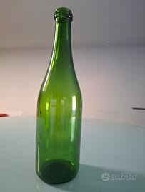 Bottiglie da vino vuote
