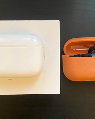 AirPods Pro 3 perfette con scontrino e garanzia