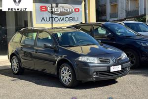 RENAULT Mégane 1.6 SporTour Dynamique