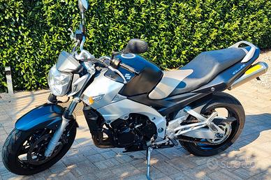 Suzuki GSR 600 - 2007