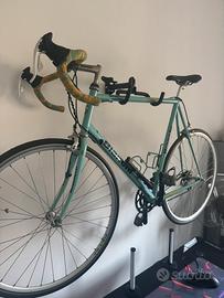 Bicicletta da corsa vintage bianchi