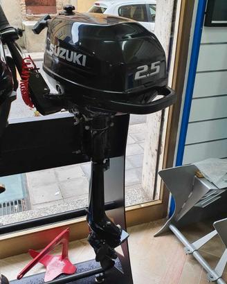 Motore Suzuki 2,5 cv Fuoribordo FUORI TUTTO