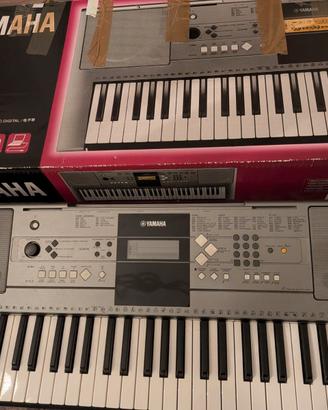 pianola yamaha YPT-330