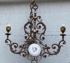 Applique neoclassica con medaglione in porcellana 