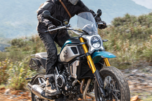 CF700 - CLX compreso Borse da viaggio rigide