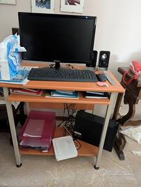 Scrivania porta computer