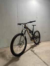 Nukeproof mega 275