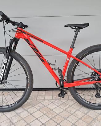 KTM Myroon Exonic