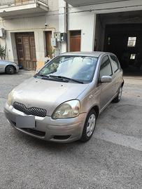 Yaris 2005